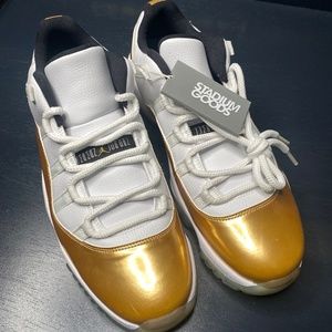 Air Jordan 11 Retro Low 'Closing Ceremony' Mens Sneakers